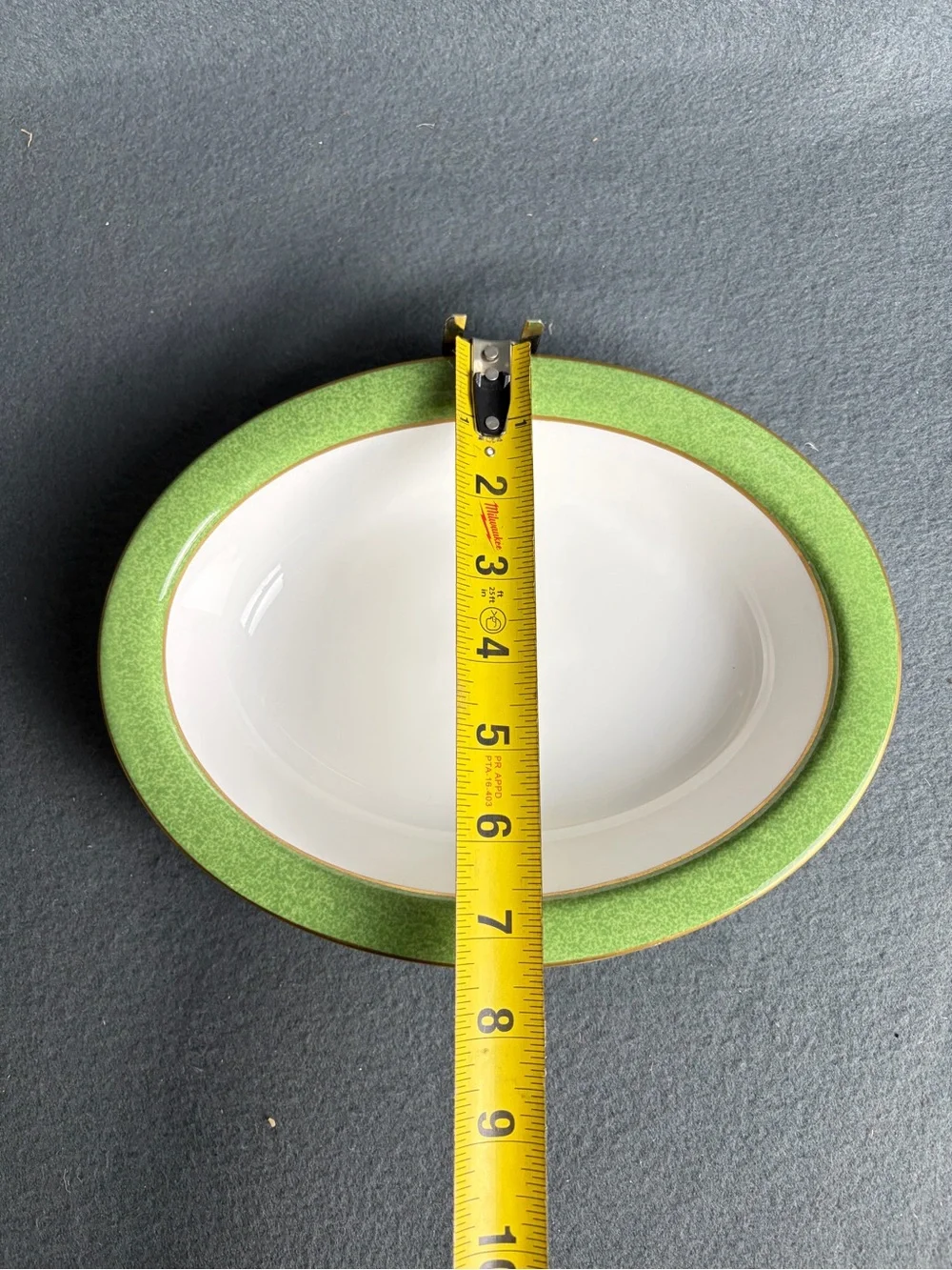 Spode Porcelain Oval Vegetable Bowl Y8570P Sutton Green White W/Green Gold Band